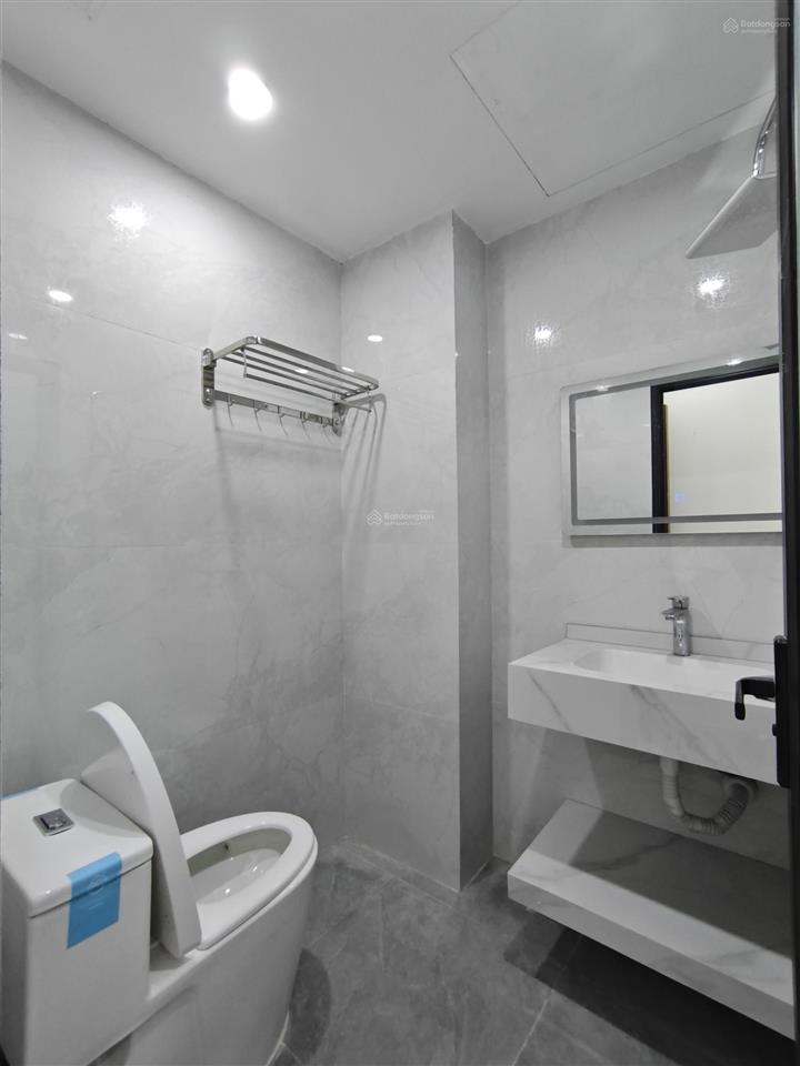 Cho thuê phòng ccmn mới xây tại cầu đất  bạch đằng giá chỉ 4,3 triệu có thương lượng, qua xem ngay