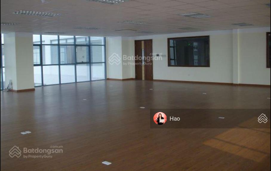 Cho thuê văn phòng hoàng cầu. dt 230m2. giá 218 nghìn/m2. bao gồm thuế, phí dv. sàn thông