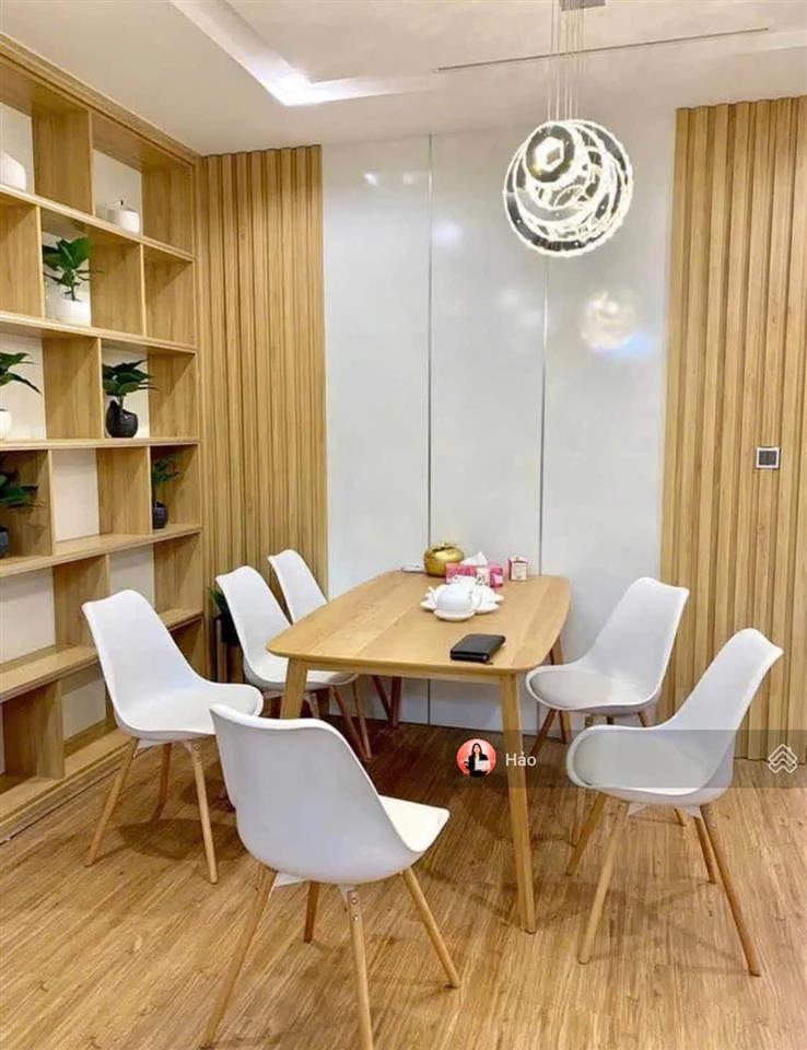 Cho thuê cc tại vinhomes metropolis  liễu giai, 80m², 2pn, 2wc. full đồ. toà m2, giá 32tr.