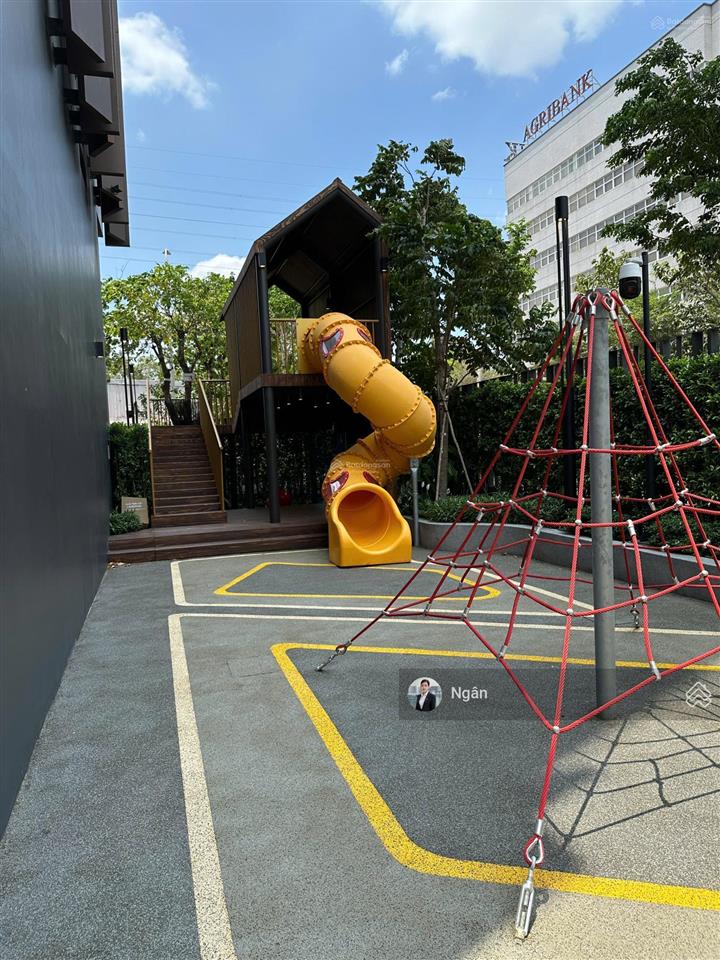 Bán căn pool villa 3pn  4wc  220m2 tại define chỉ 34,9tỷ