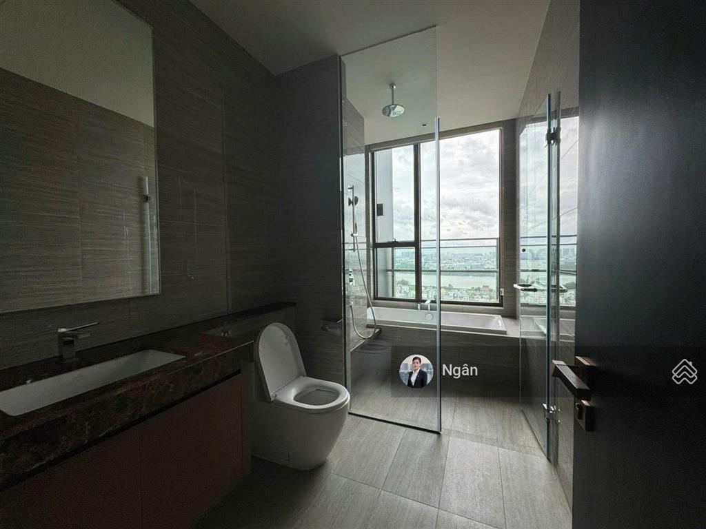 Bán căn pool villa 3pn  4wc  220m2 tại define chỉ 34,9tỷ