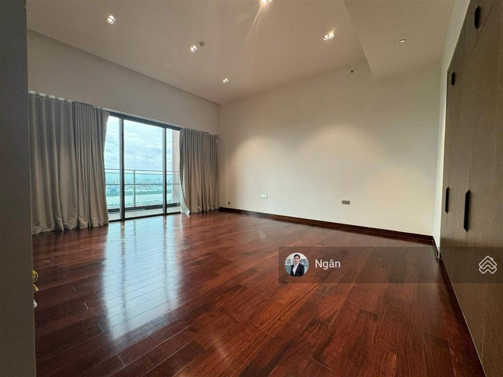 Bán căn pool villa 3pn  4wc  220m2 tại define chỉ 34,9tỷ