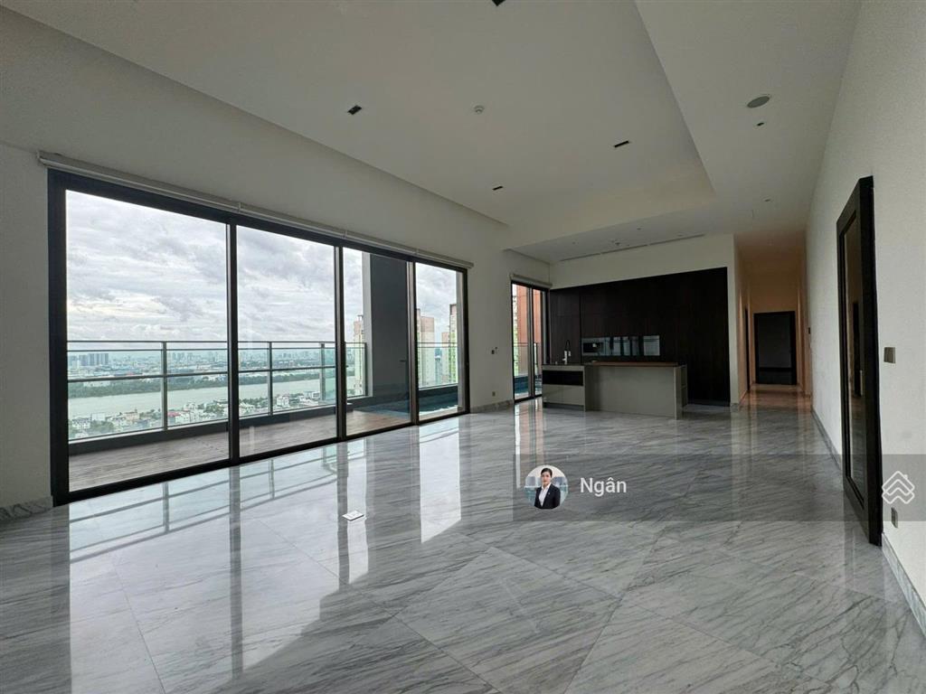 Bán căn pool villa 3pn  4wc  220m2 tại define chỉ 34,9tỷ