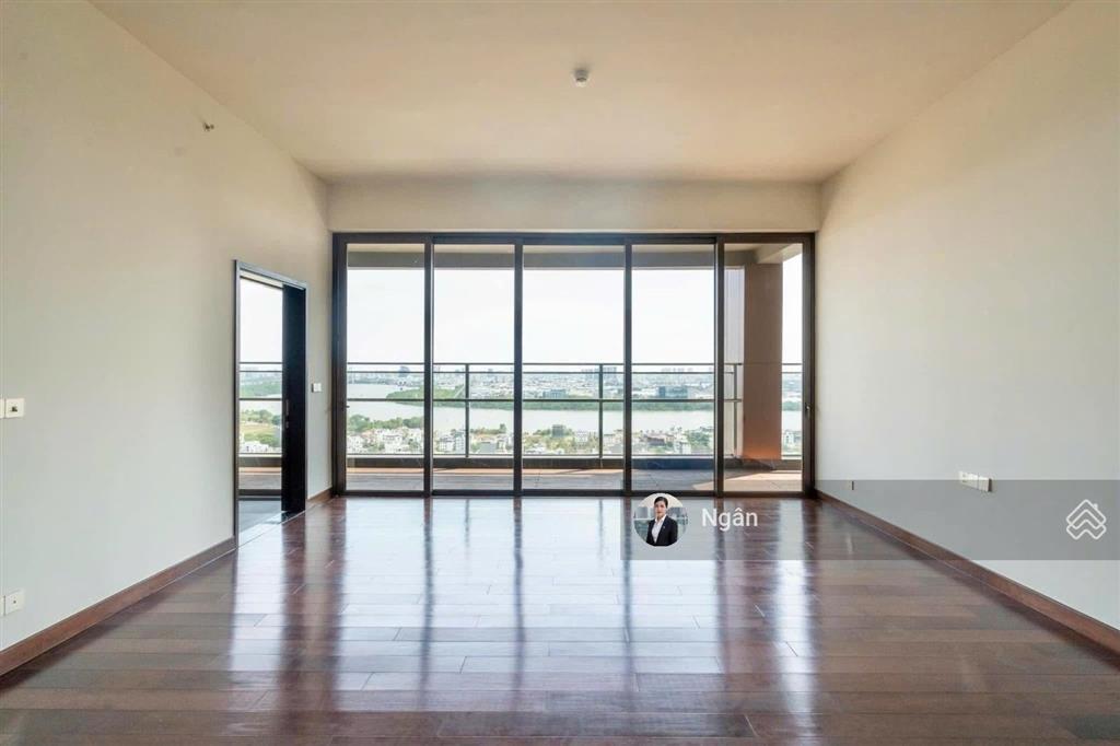 Bán căn pool villa 3pn  4wc  220m2 tại define chỉ 34,9tỷ