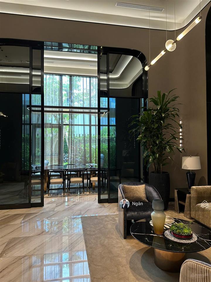 Bán căn pool villa 3pn  4wc  220m2 tại define chỉ 34,9tỷ