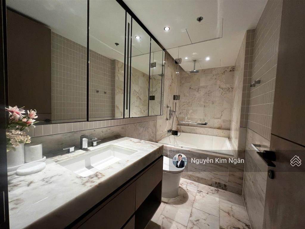 Bán căn 2pn  72m2  giá 23,7 tỷ all in đã có sổ hồng tại grand marina saigon