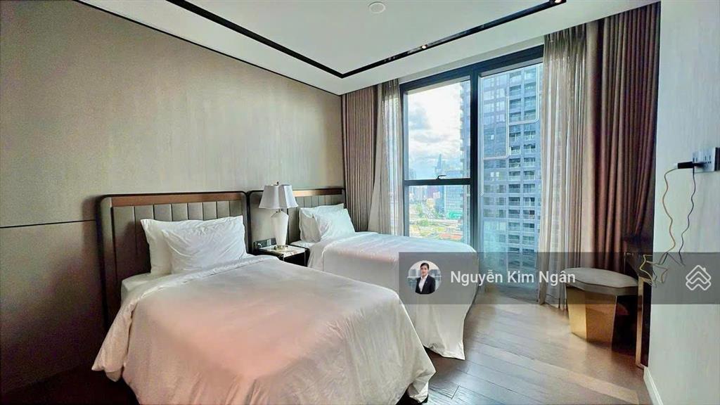 Bán 3pn  150m2 giá 62 tỷ allin căn góc trục 02 đẹp nhất tòa lake tầng cao grand marina saigon