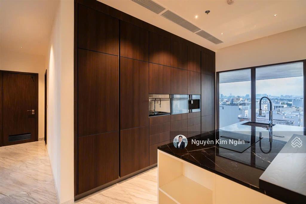 Kim ngân define  cho thuê căn 3pn  4wc  220m2, 123tr/tháng full nội thất cao cấp