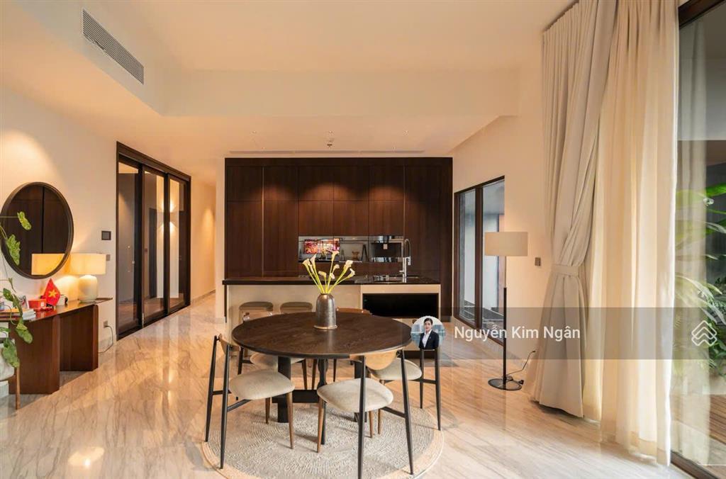 Kim ngân define  cho thuê căn 3pn  4wc  220m2, 123tr/tháng full nội thất cao cấp