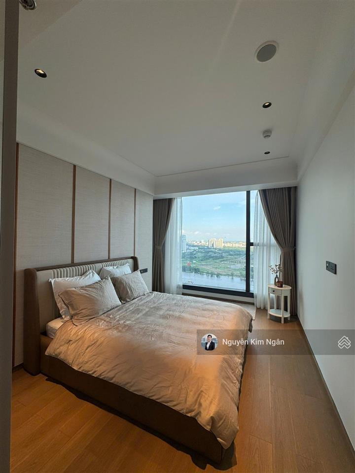 Bán căn 1pn  62,7m² giá 28 tỷ trực diện sông tòa sea  jw marriott