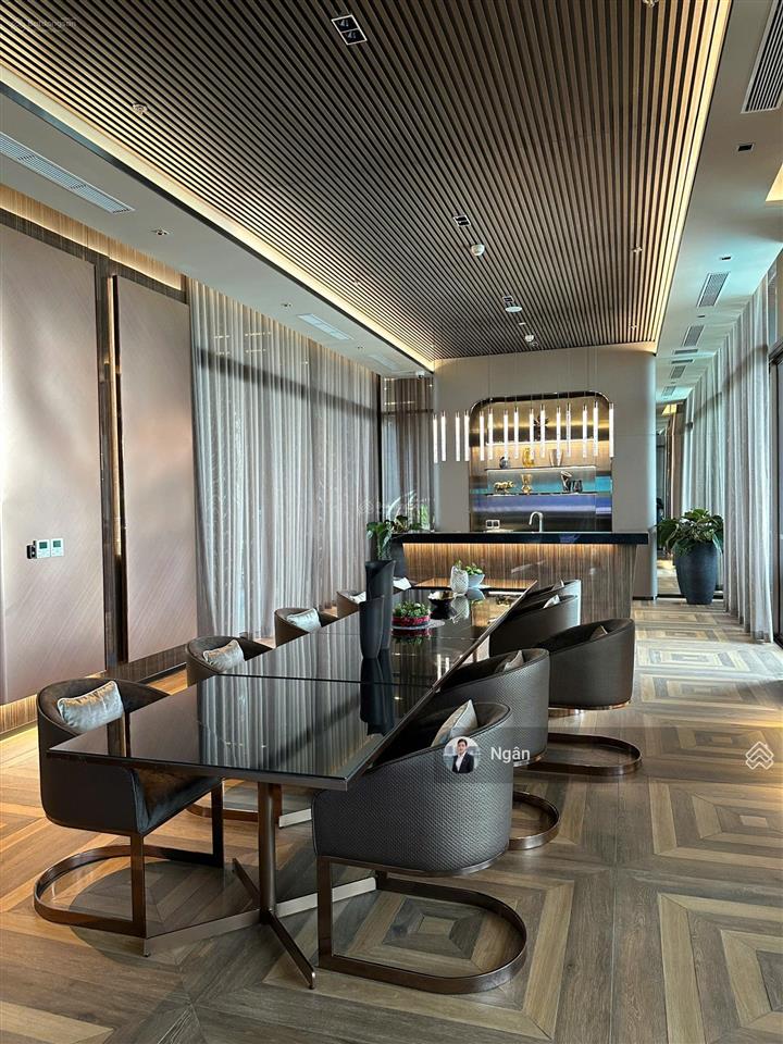 Kim ngân define  bán căn poolvilla 4pn+1pn maid  6wc  325m2 chỉ 42,9 tỷ allin