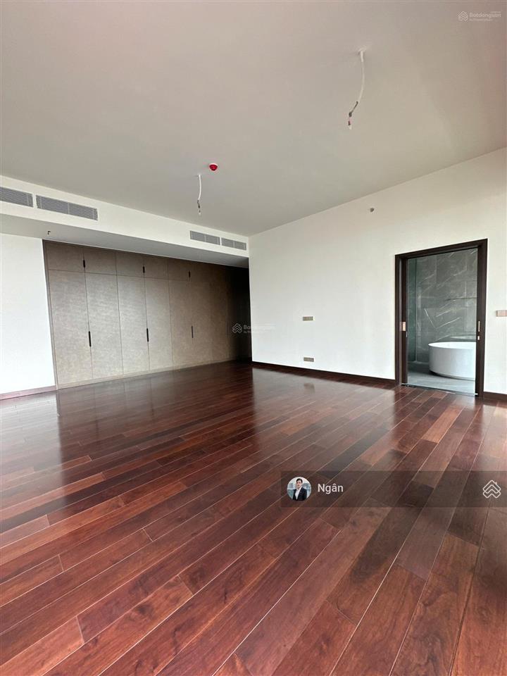 Kim ngân define  bán căn poolvilla 4pn+1pn maid  6wc  325m2 chỉ 42,9 tỷ allin