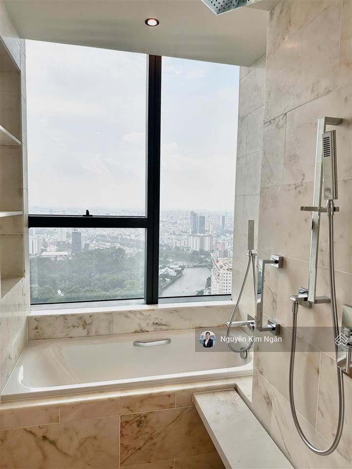 Thu hồi vốn bán gấp căn dualkey 3pn  3wc giá 55tỷ all in 166m² tại grand marina saigon
