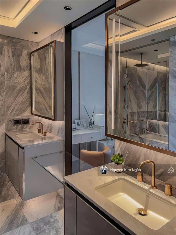 Cho thuê 3pn full nội thất view sông 125tr/th tòa sea jw marriott  grand marina, miễn pql