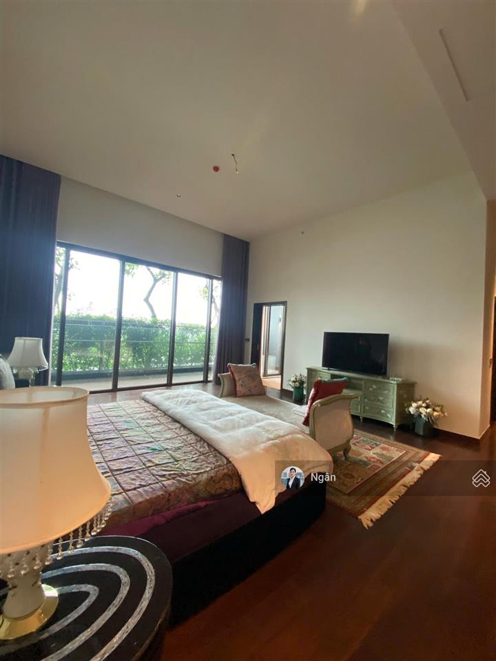 Kim ngân define  bán 4pn  6wc  316m2  sân vườn tại define chỉ 43,5 tỷ