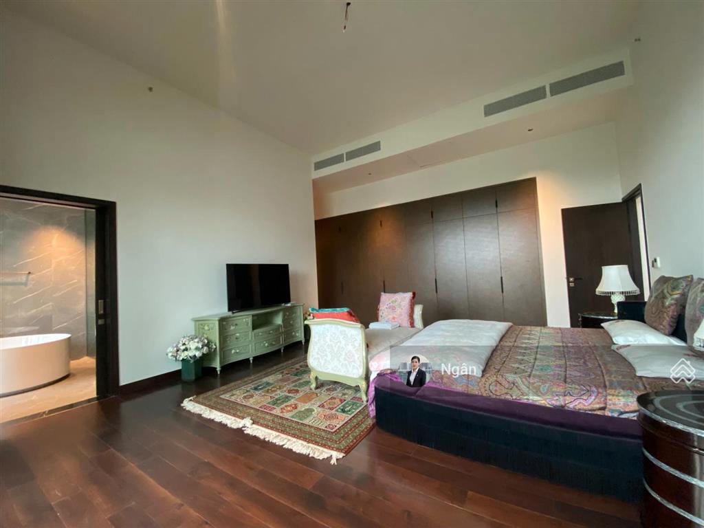 Kim ngân define  bán 4pn  6wc  316m2  sân vườn tại define chỉ 43,5 tỷ