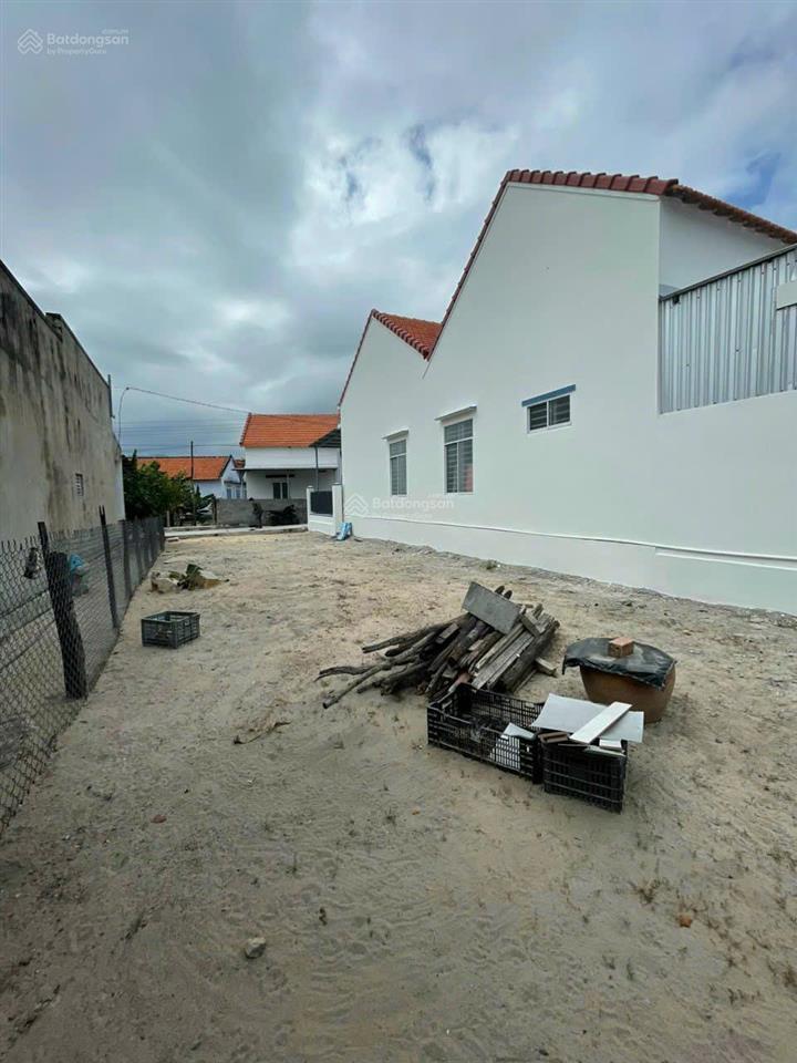 Bán đất phường nam ninh hoà, cách biển dốc lết 1km