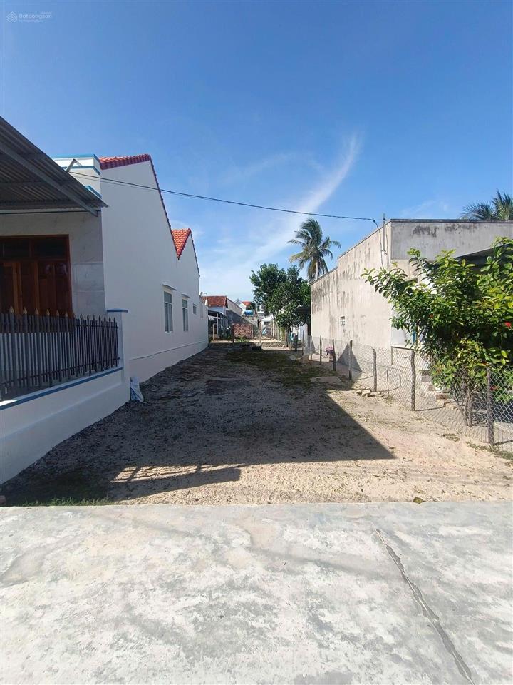 Bán đất phường nam ninh hoà, cách biển dốc lết 1km