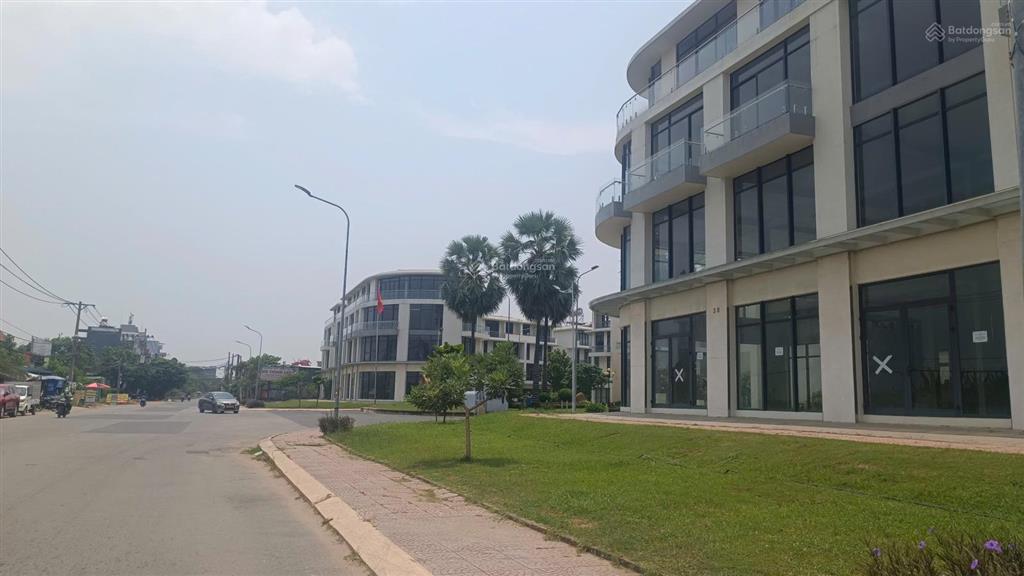 Bán nhanh đất 2 mặt tiền bưng ông thoàn  xây dựng 6 tầng