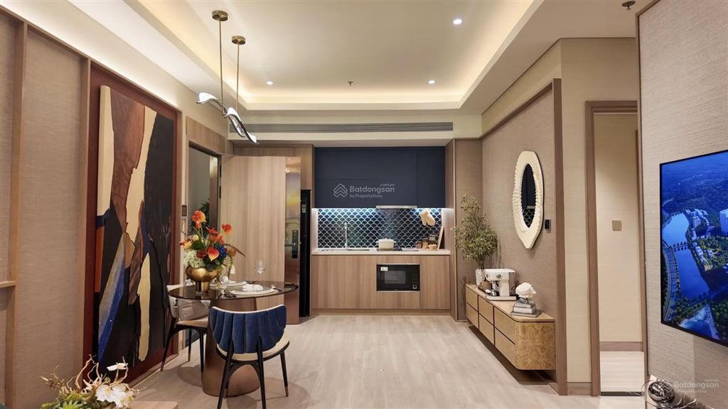 Bán căn hộ view biển, hồ nhạc nức toà icon40 đường hoàng quốc việt bãi cháy hạ long