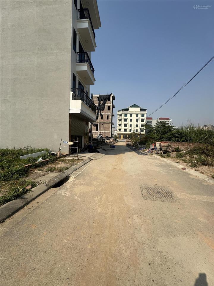 Shophouse mặt đường hoàng quốc việt hạ long, phù hợp kinh doanh nhiều mặt hàng