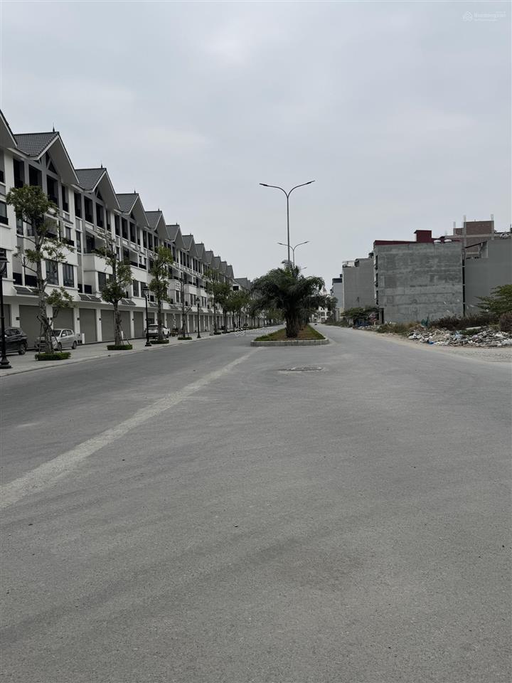 Shophouse mặt đường hoàng quốc việt hạ long, phù hợp kinh doanh nhiều mặt hàng