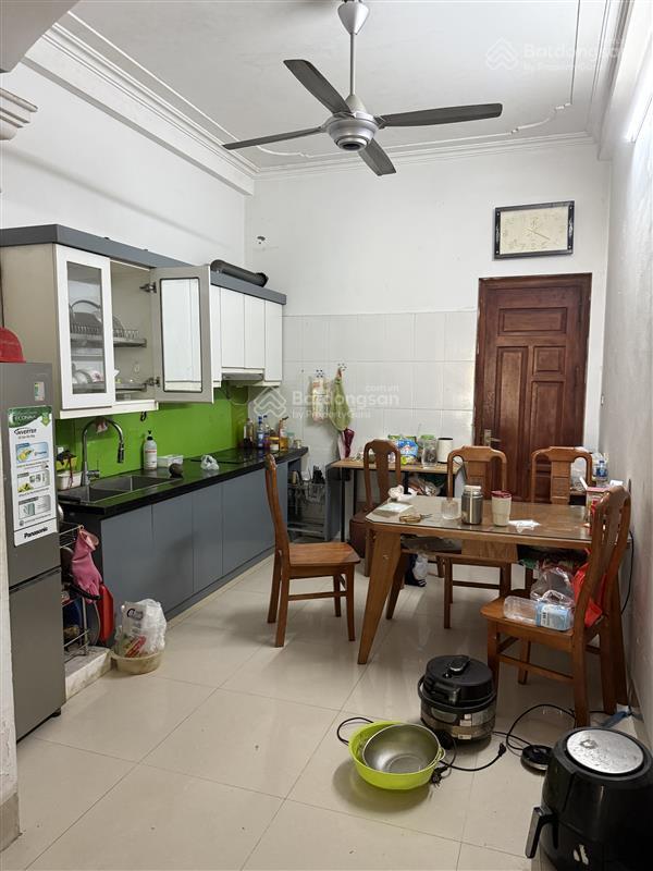 Cho thuê nhà 58m đường ô tô vào nhà