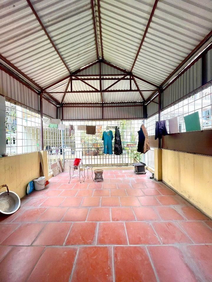 Phố Vân Hồ 32m2, 4 tầng lô góc ô tô mặt tiền 4m giá 10.5 tỷ gần Công Viên Thống Nhất