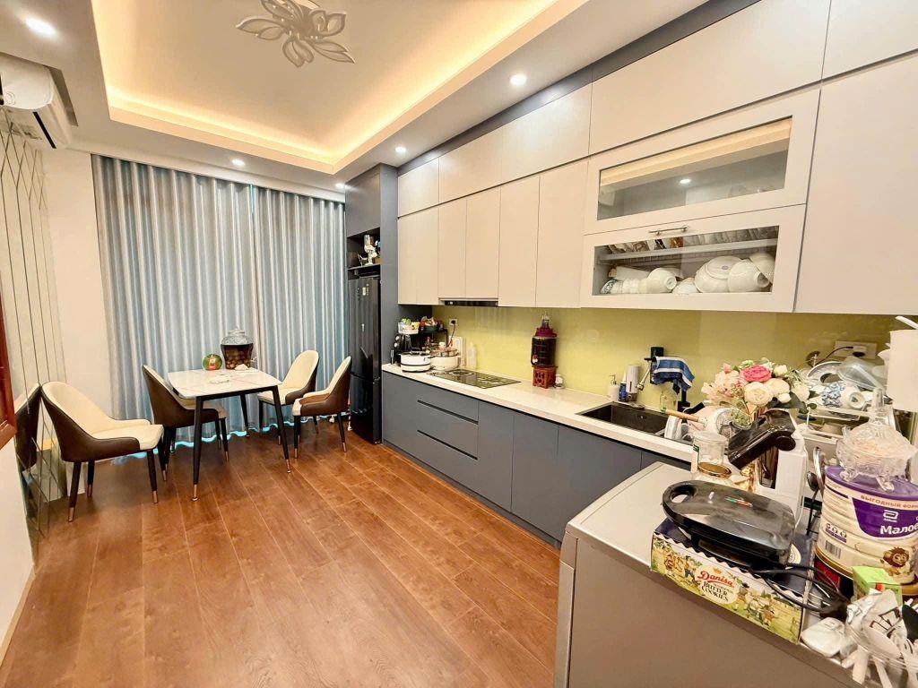 Bán nhà phân lô phố Thái Hà 33m2, 5T, MT3.8m vỉa hè ô tô tránh nhỉnh 13 tỷ VIP Đống Đa 