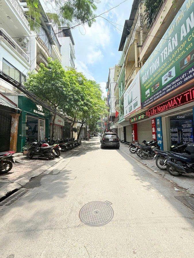 Bán nhà phố Thái Hà 35m2, 4 tầng đẹp Gara ô tô nhỉnh 13 tỷ trung tâm Đống Đa