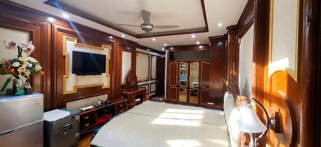 Bán nhà mặt phố Sơn Tây 41m2, 5 tầng đẹp long lanh nhỉnh 26 tỷ trung tâm Ba Đình