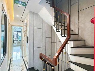 Siêu phẩm Nguyễn Ngọc Vũ 60m2, 7T thang máy cực đẹp, MT4.8m tòa dòng tiền 100tr/tháng 
