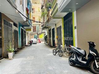  Hạ giá nhà Đường Láng 38m2, 5 tầng đẹp long lanh Gara ô tô 2 mặt thoáng nhỉnh 13 tỷ 