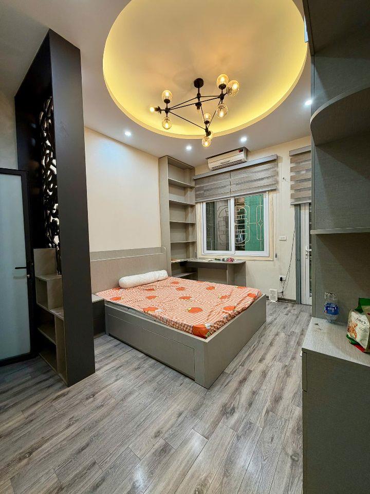 Hạ giá nhà Xuân Diệu 28m2, 4T, MT3.8m mới đẹp ở ngay giá 9 tỷ cận kề Hồ Tây