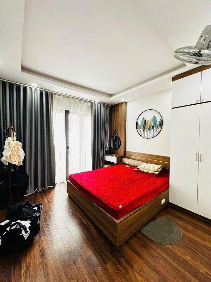Bán nhà Khương Đình 39m2, 5T, MT3.8m Gara ô tô tránh giá 11 tỷ gần Vành Đai 2.5