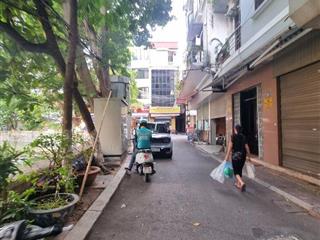 Bán nhà phố Tây Sơn 43m2, 5T, MT4.3m view hồ ô tô đỗ kinh doanh giá 16.7 tỷ 