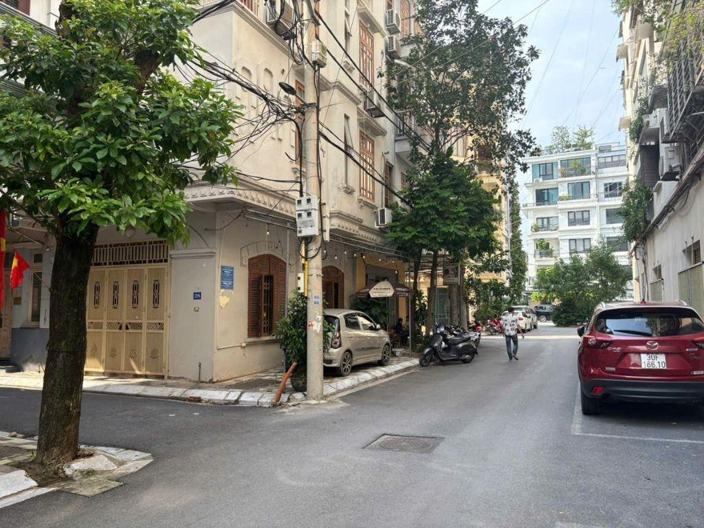 Phân lô phố Nghĩa Đô 36m2, 4T, MT4.5m Gara ô tô nhỉnh 13 tỷ hiếm quận Cầu Giấy