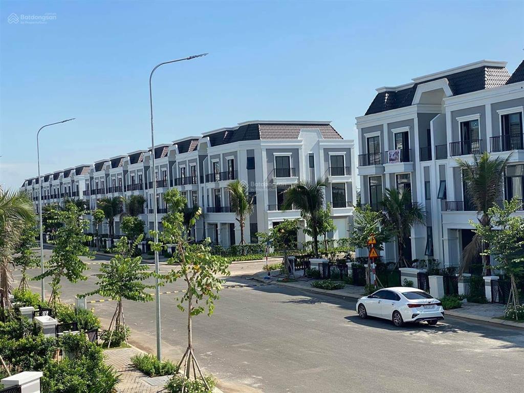 Bán lỗ căn 5x20m trục chính, gần cổng giá 1.7 tỷ, nhà 1 trệt 2 lầu đã có sổ hồng riêng